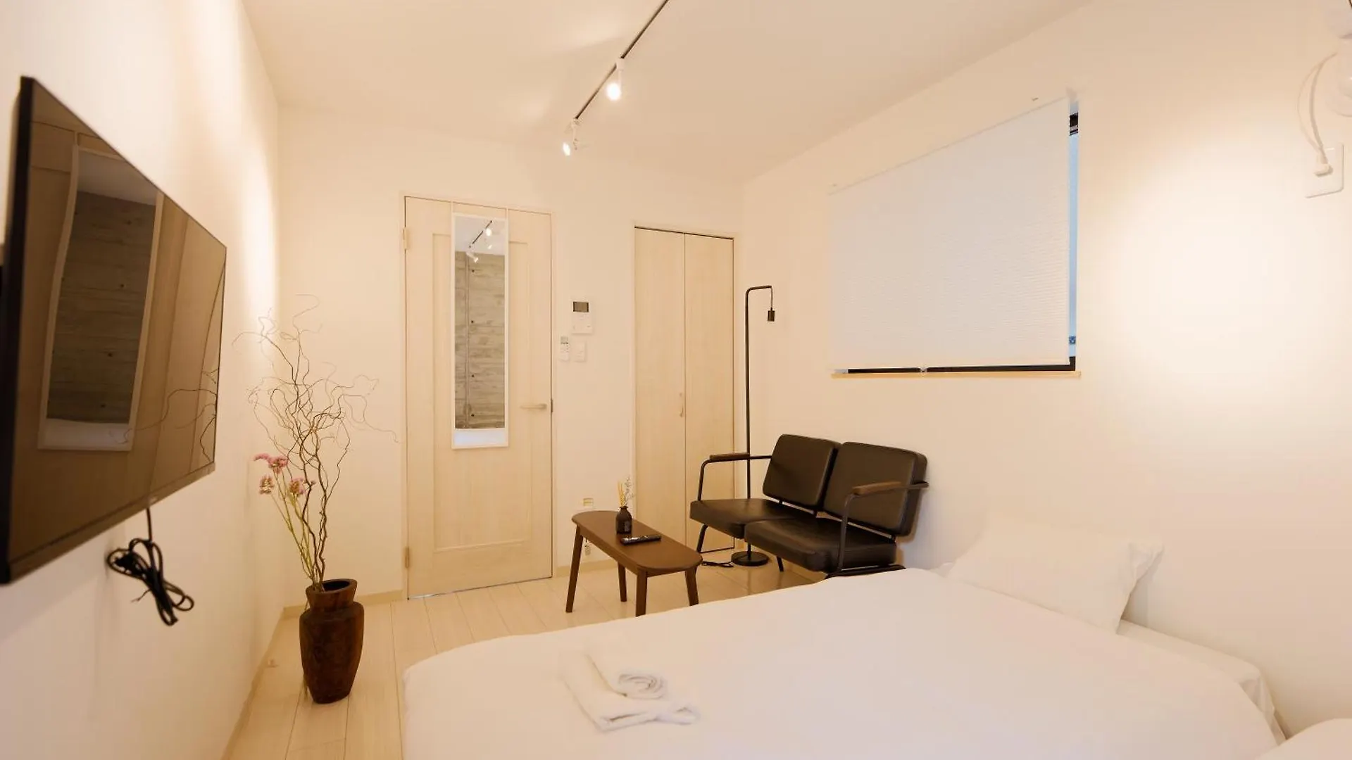 Calm Riverside Inn Close To Ikebukuro Tokyo